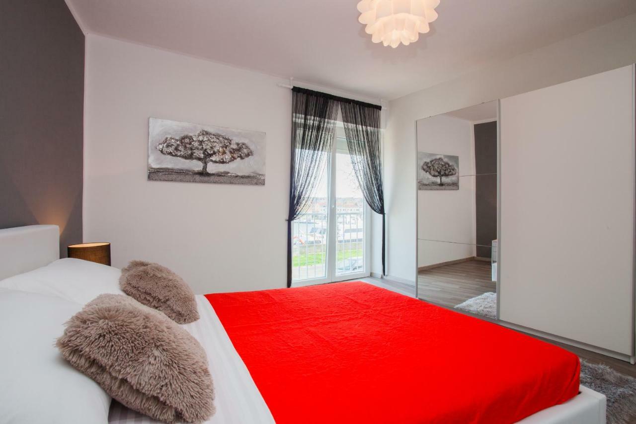 זאדאר Royal View Apartment מראה חיצוני תמונה